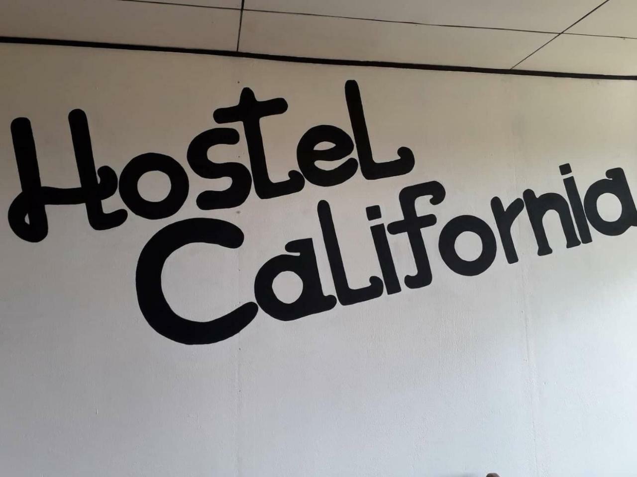Hostel California Monteverde Exteriör bild