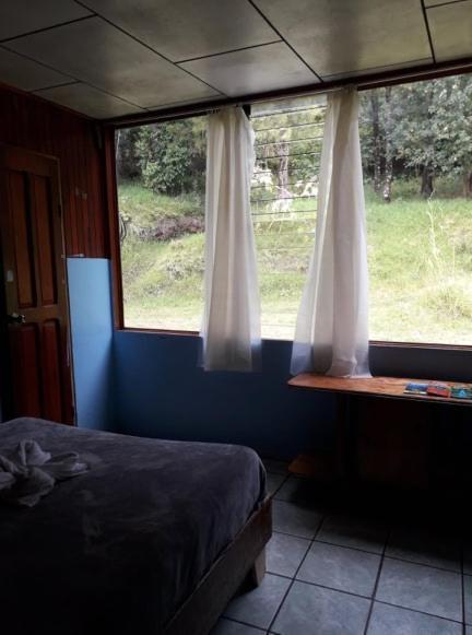 Hostel California Monteverde Exteriör bild